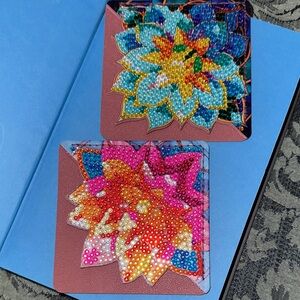 📖 Handcrafted Diamond Art Floral Corner Bookmarks - Set of 2